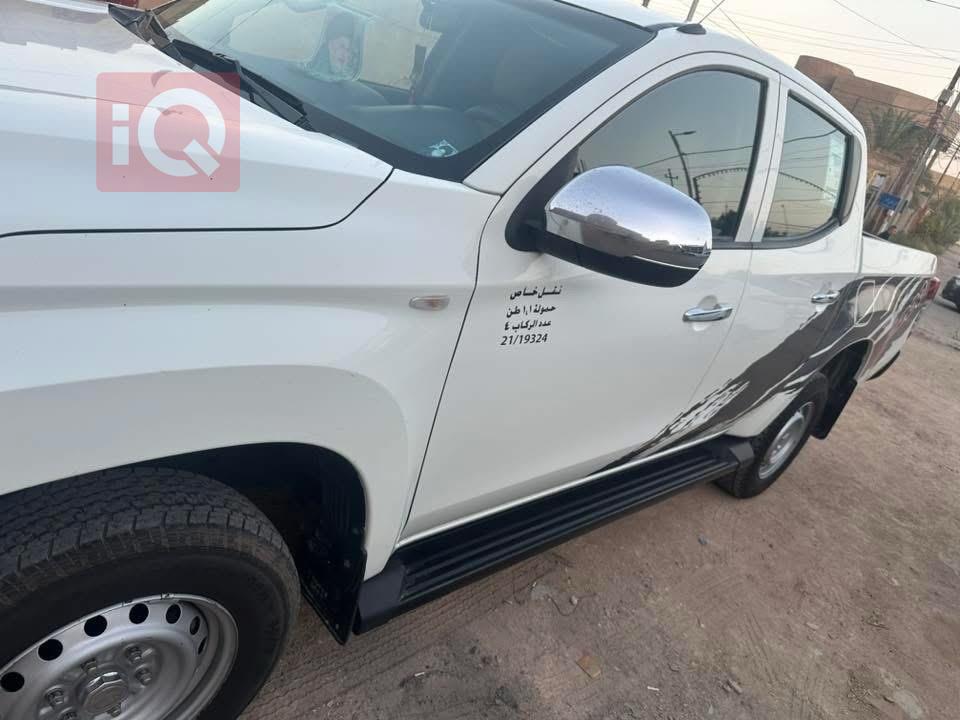 میتسوبیشی L200
